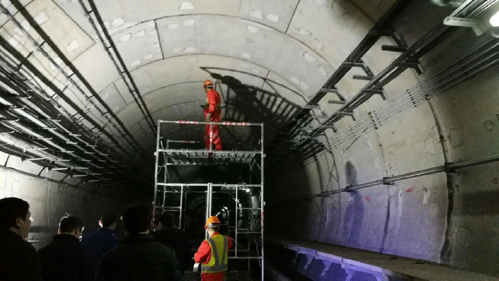 泾川地铁线路病害整治及养护维修